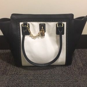 CLOSET CLOSING NWOT Emma Fox purse